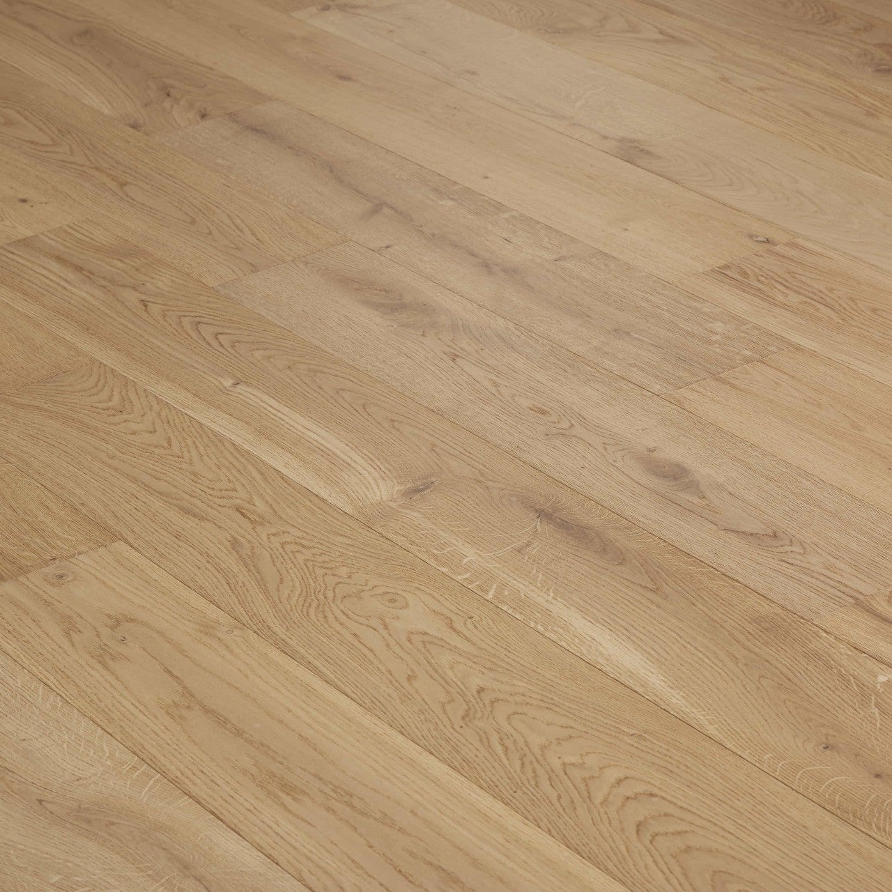 Natural European Oak 3mm Veneer 9/16" T x 7.5" W Engineered Wood Flooring (31.09 sq.ft/case)