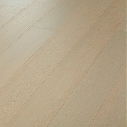 Sierra Plu European Oak 4mm Veneer 5/8″T x 10.24"W  Engineered Hardwood Flooring (24.63 sq.ft/case)