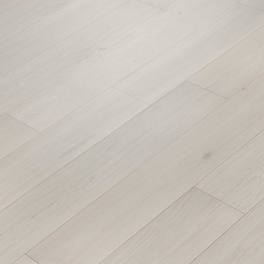 Silverlake European Oak 3mm Veneer 9/16" T X 7.5" W Engineered Wood Flooring (31.09 sq.ft/case)