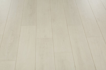 Oakverse Aquarius Oak EIR 12 mm T x 9.3" W Uniclic HDF AC5 EIR Waterproof Laminate Wood Flooring (23.32 sq. ft./case)