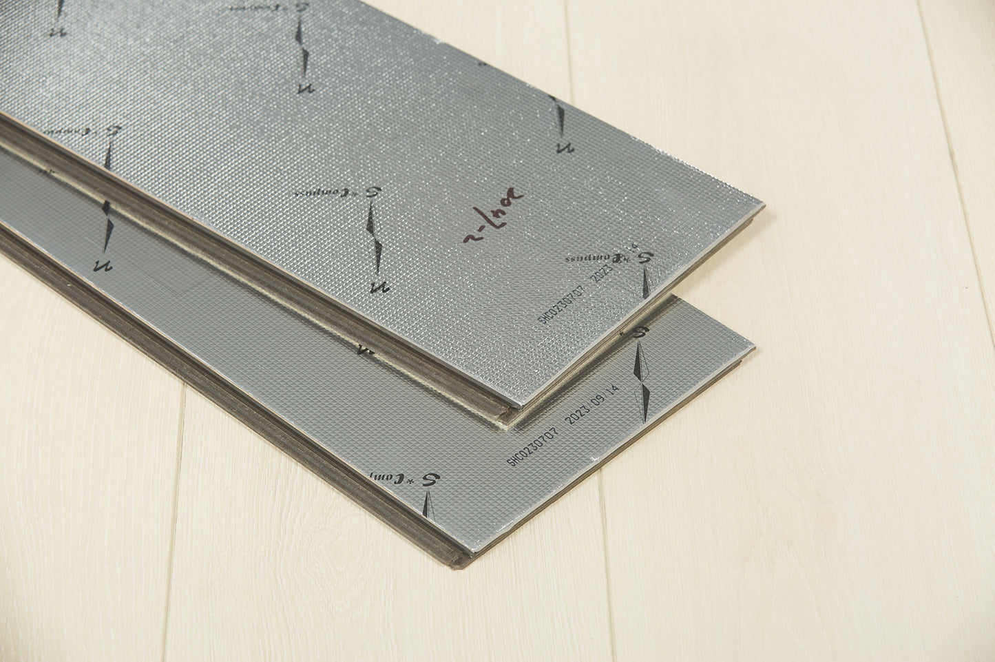 Oakverse Aquarius Oak EIR 12 mm T x 9.3" W Uniclic HDF AC5 EIR Waterproof Laminate Wood Flooring (23.32 sq. ft./case)