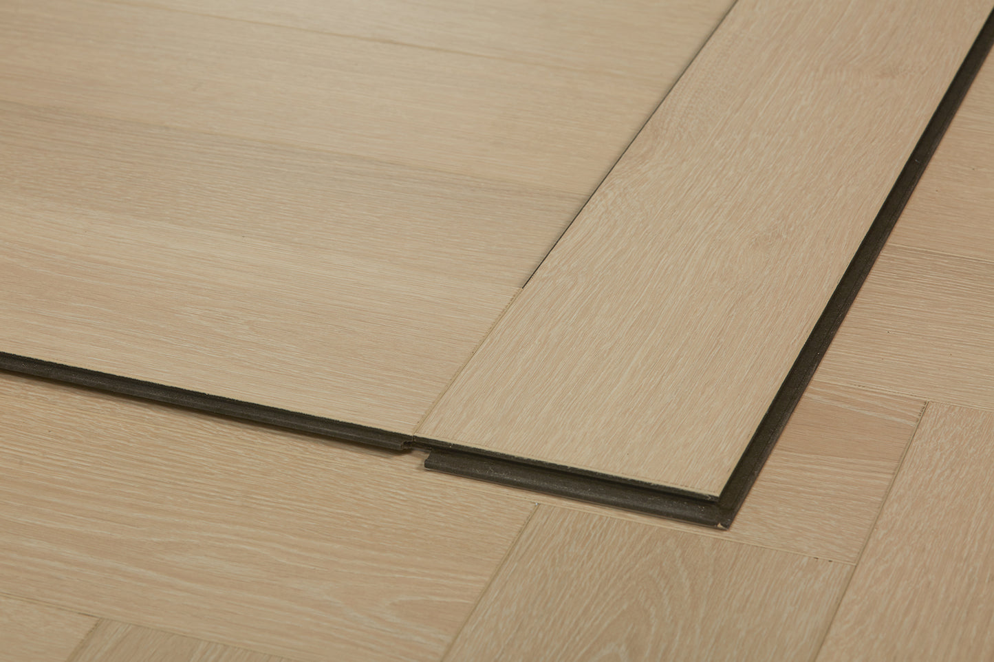 Oakverse Herringbone Lyra Oak EIR 12 mm T x 5" W Uniclic HDF AC5 EIR Waterproof Laminate Wood Flooring (17.38 sq. ft./case)