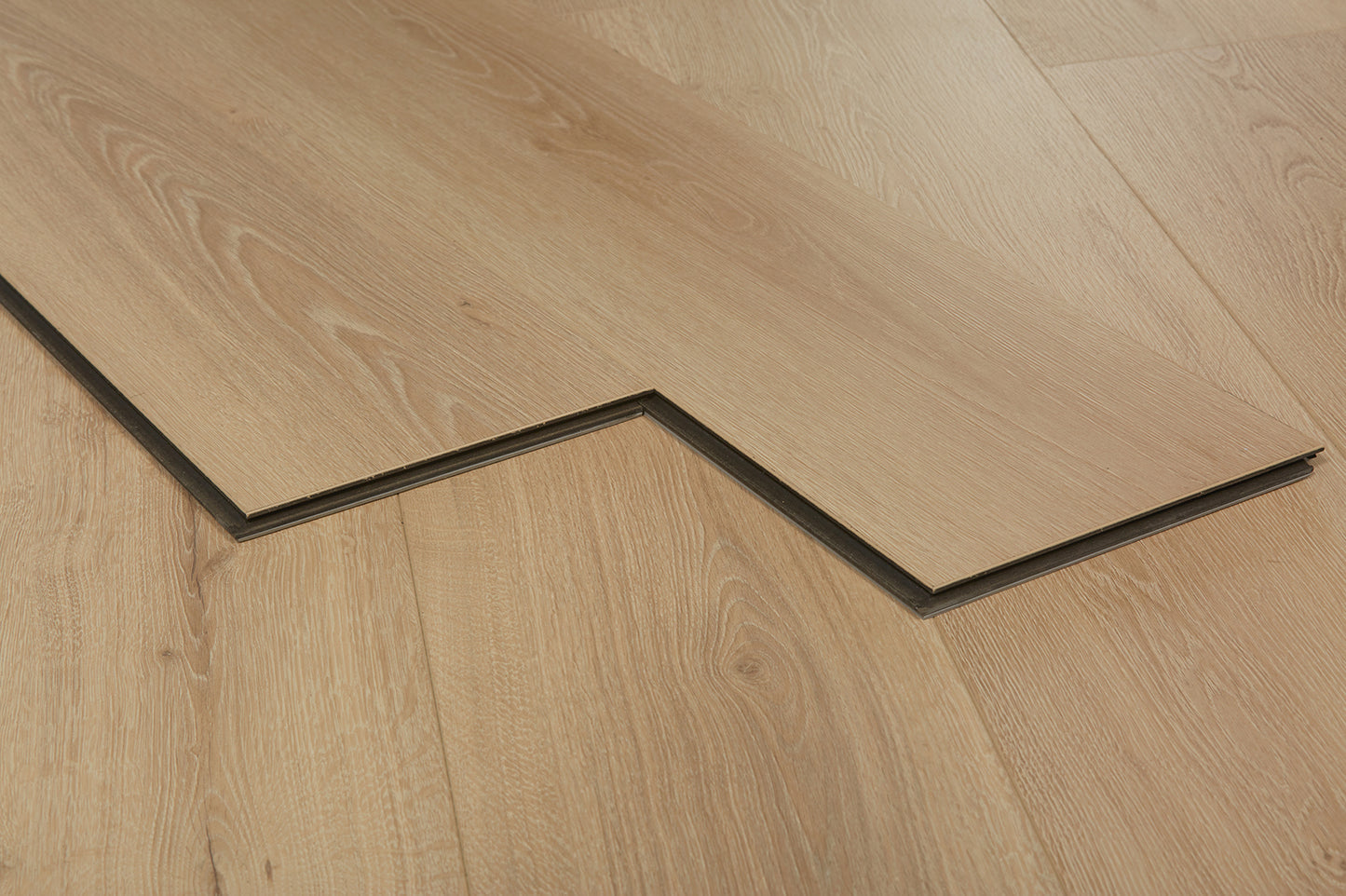 Oakverse Pallas Oak EIR 12 mm T x 9.3" W Uniclic HDF AC5 EIR Waterproof Laminate Wood Flooring (23.32 sq. ft./case)