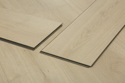 Oakverse Eos Oak EIR 12 mm T x 9.3" W Uniclic HDF AC5 EIR Waterproof Laminate Wood Flooring (23.32 sq. ft./case)