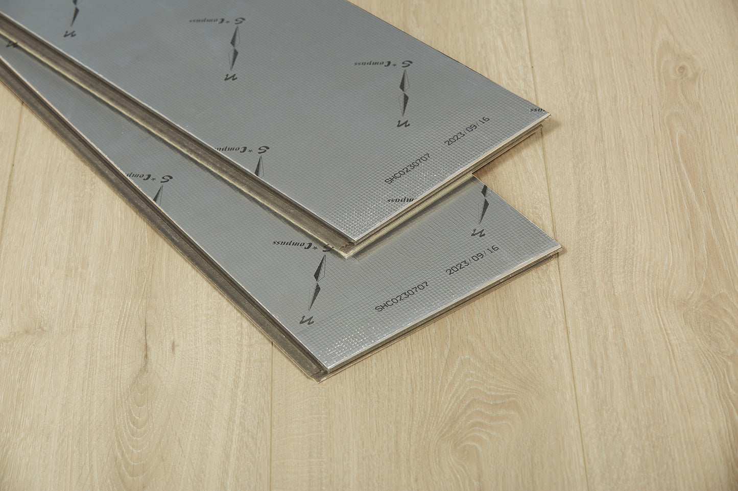 Oakverse Eos Oak EIR 12 mm T x 9.3" W Uniclic HDF AC5 EIR Waterproof Laminate Wood Flooring (23.32 sq. ft./case)