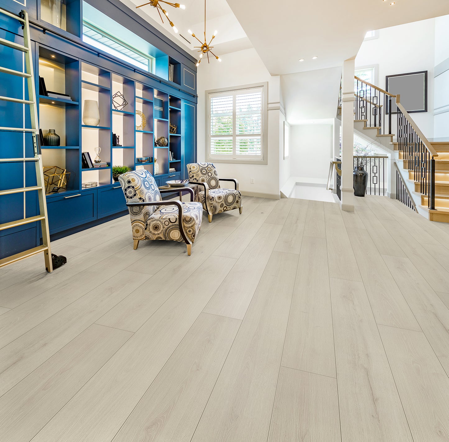 Oakverse Ariel Oak EIR 12 mm T x 9.3" W Uniclic HDF AC5 EIR Waterproof Laminate Wood Flooring (23.32 sq. ft./case)